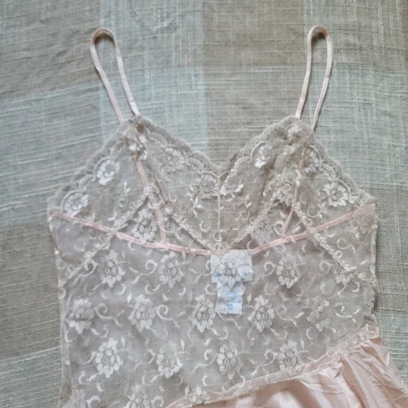 Vintage Coquette Girlypop Feminine Girly Balletcore Sheer Lace Pink Slip Dress - Picture 5 of 11